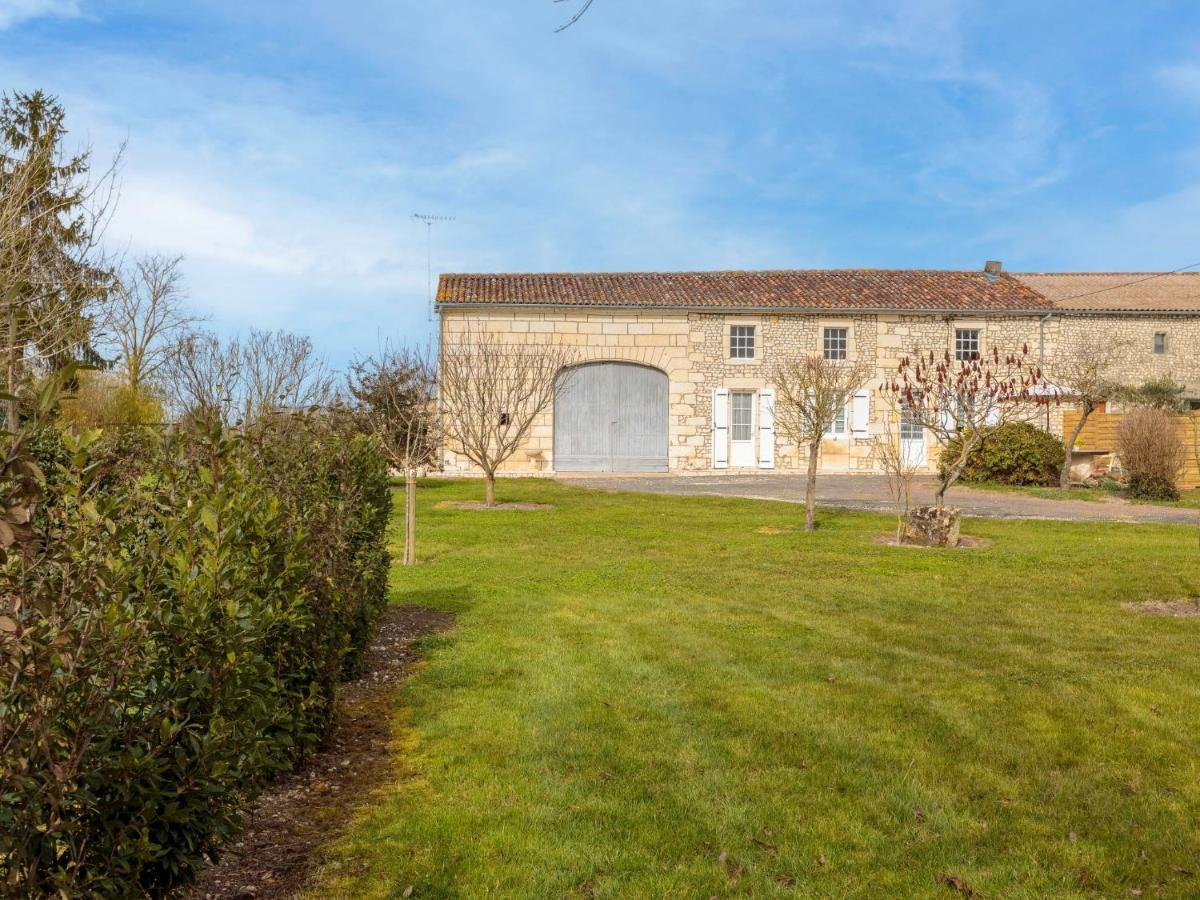 Holiday Home Gite La Truffiere Saintongeaise By Interhome Berneuil  Exterior foto
